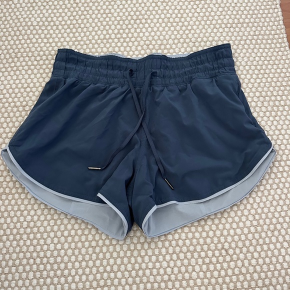 Lululemon shorts - Picture 1 of 4